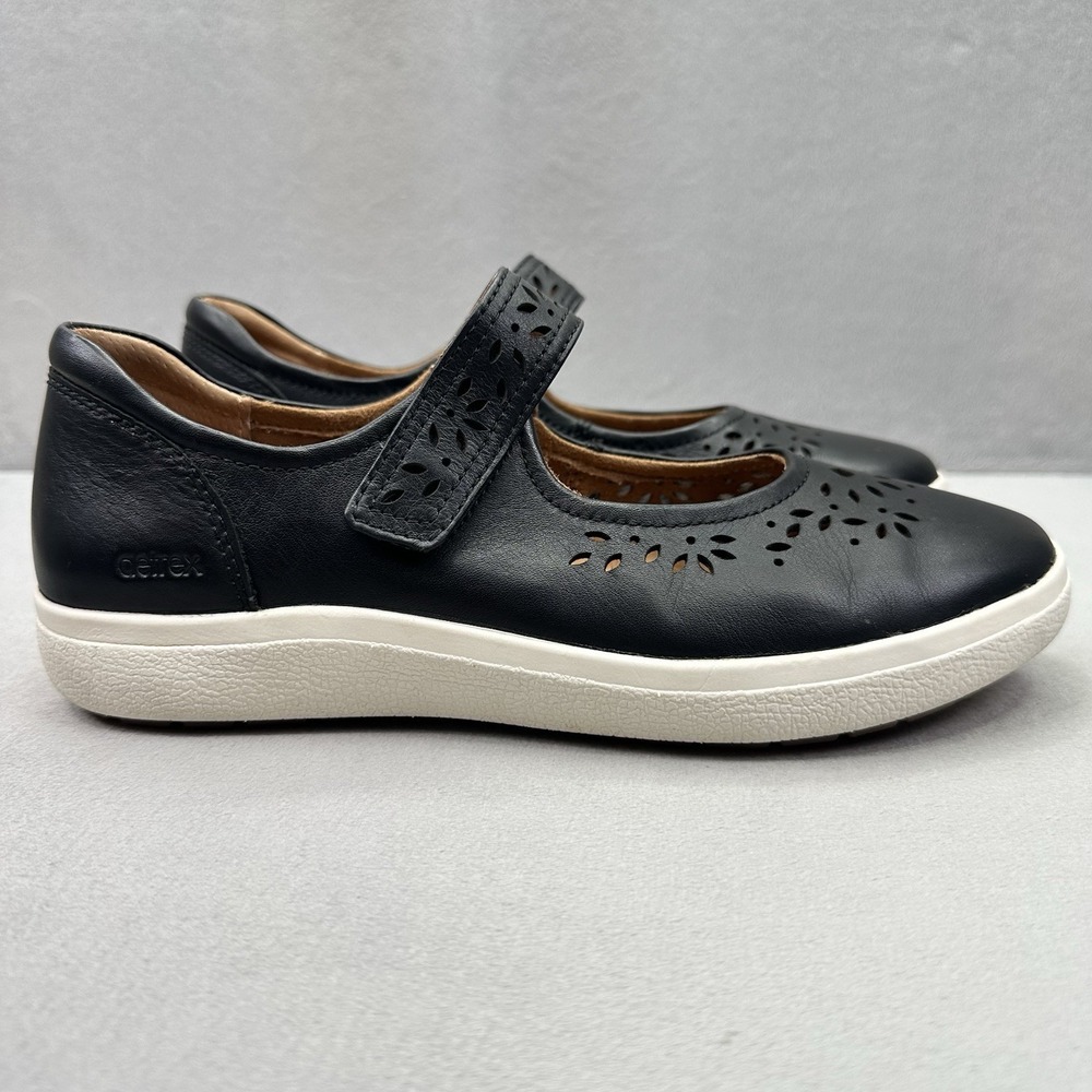 Aetrex Erica Womens Size 8.5 Shoes Black Cutout Leather Comfort Casual Sneakers